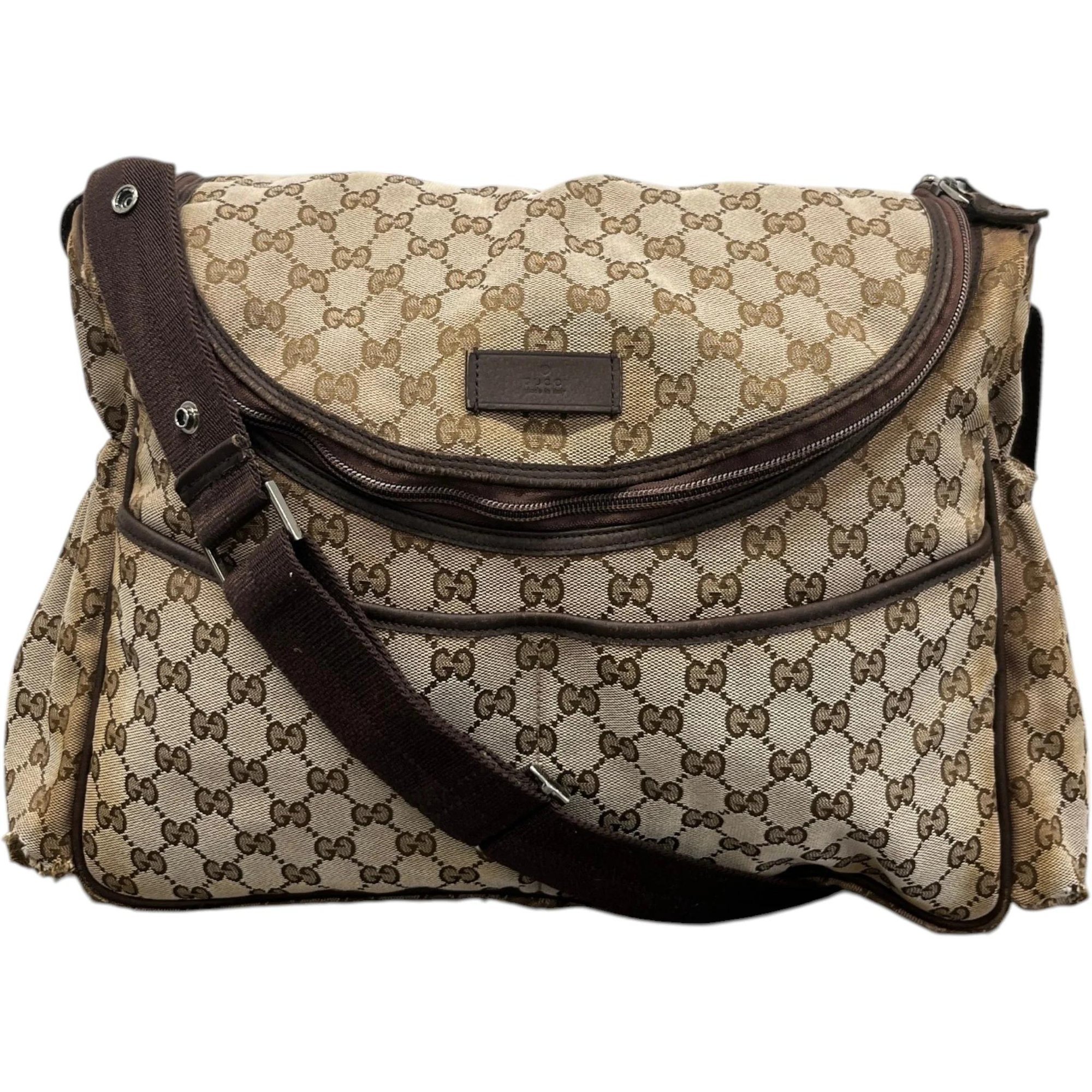 Cloth vanity case