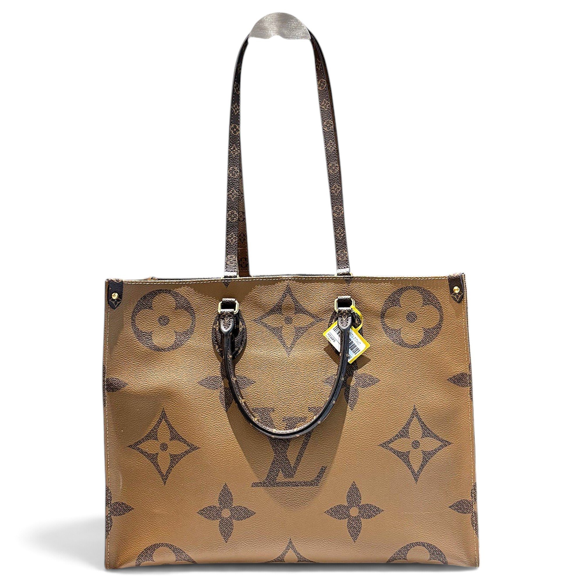 Onthego leather tote