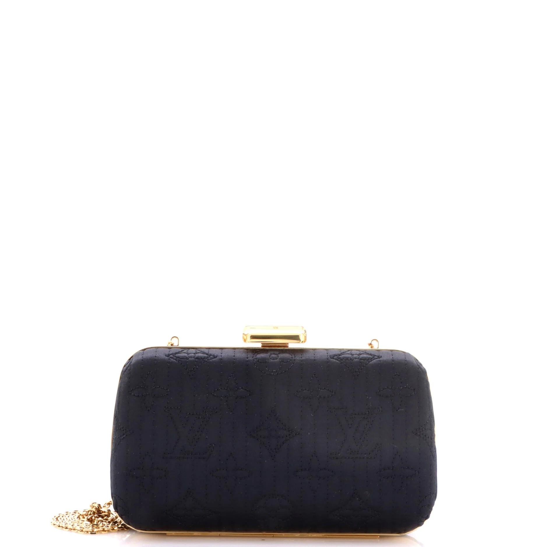 Cloth clutch bag