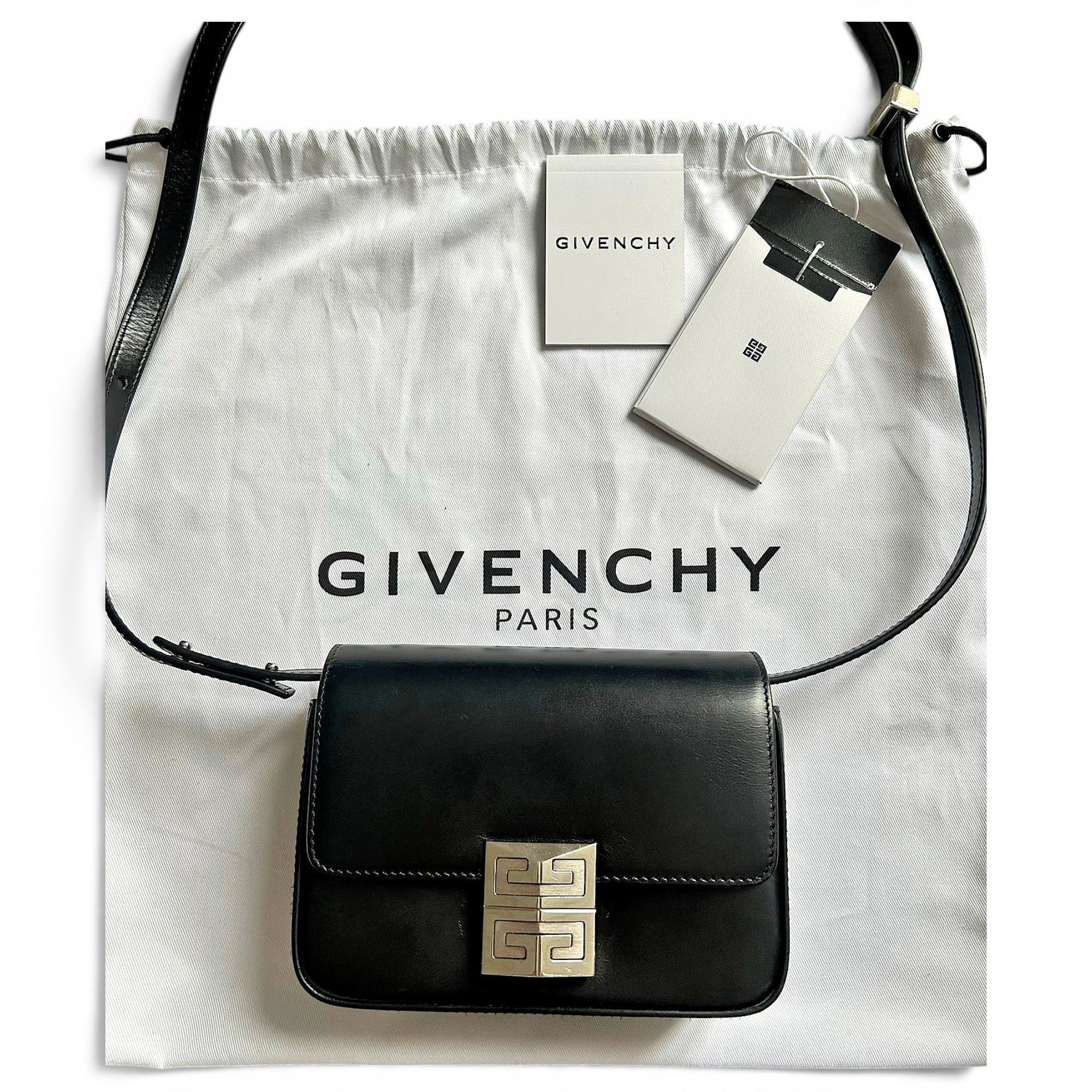 4G leather crossbody bag