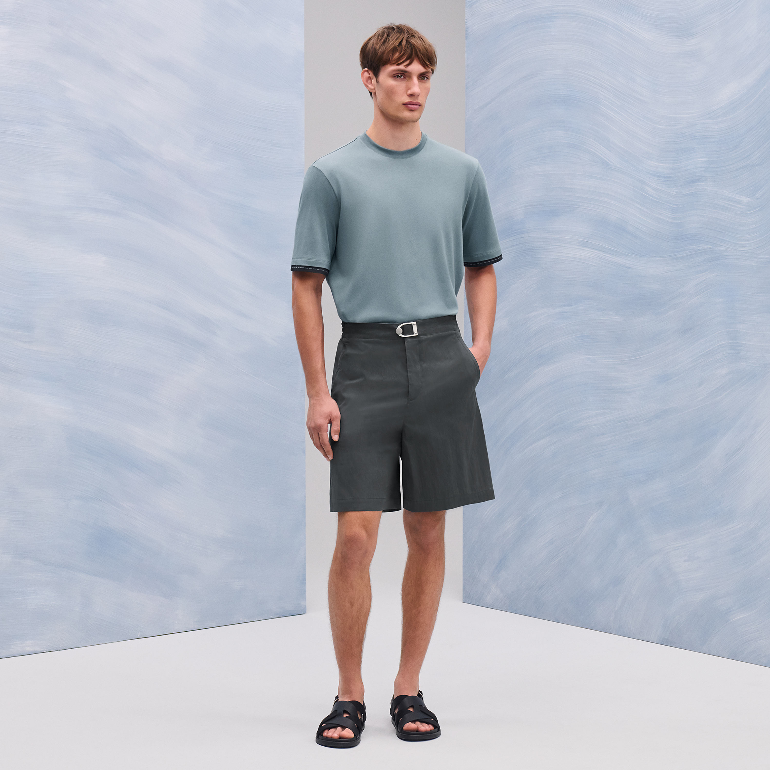 Stirrup closure Malibu shorts
