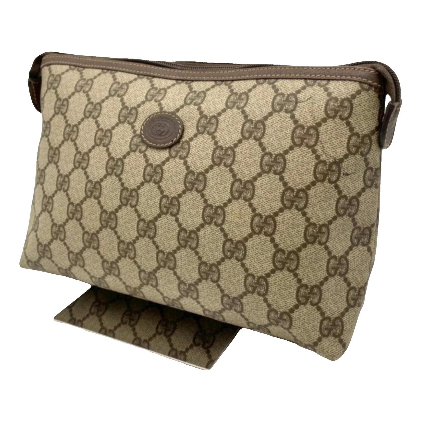 Cloth clutch bag