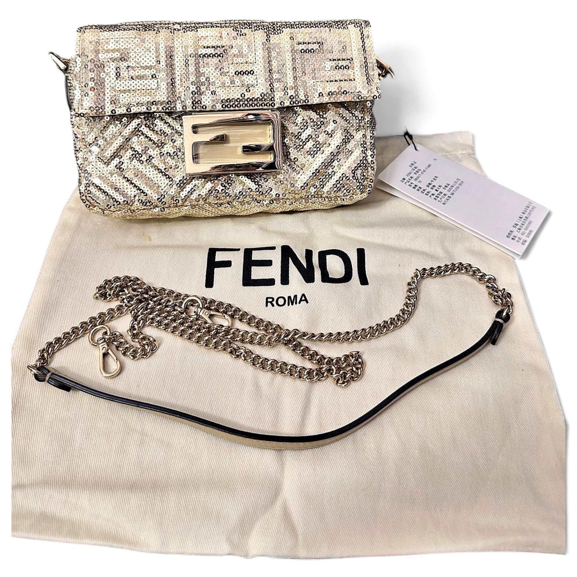 Baguette cloth handbag