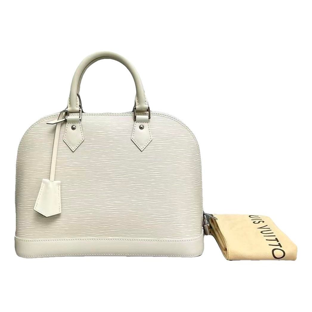 Alma BB leather handbag