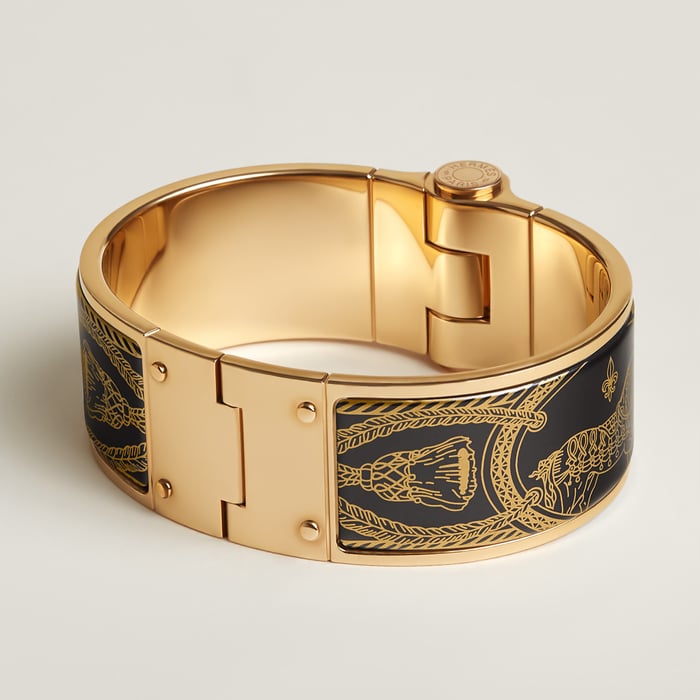 Grand Apparat Hinged Bracelet