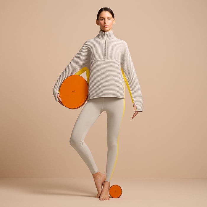 Yoga Pullover