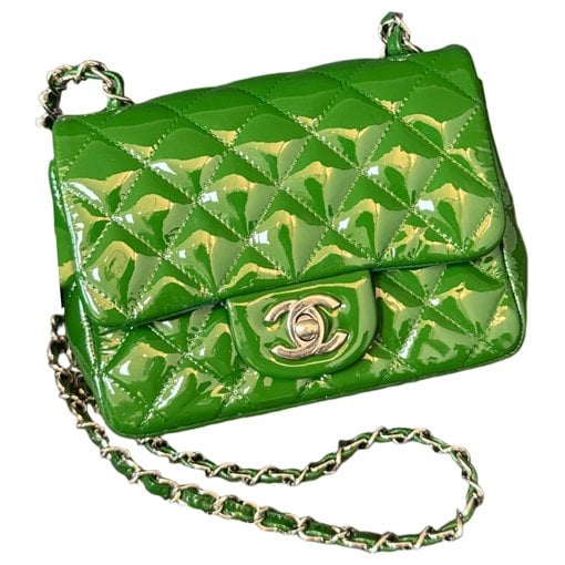 Timeless/Classique patent leather handbag