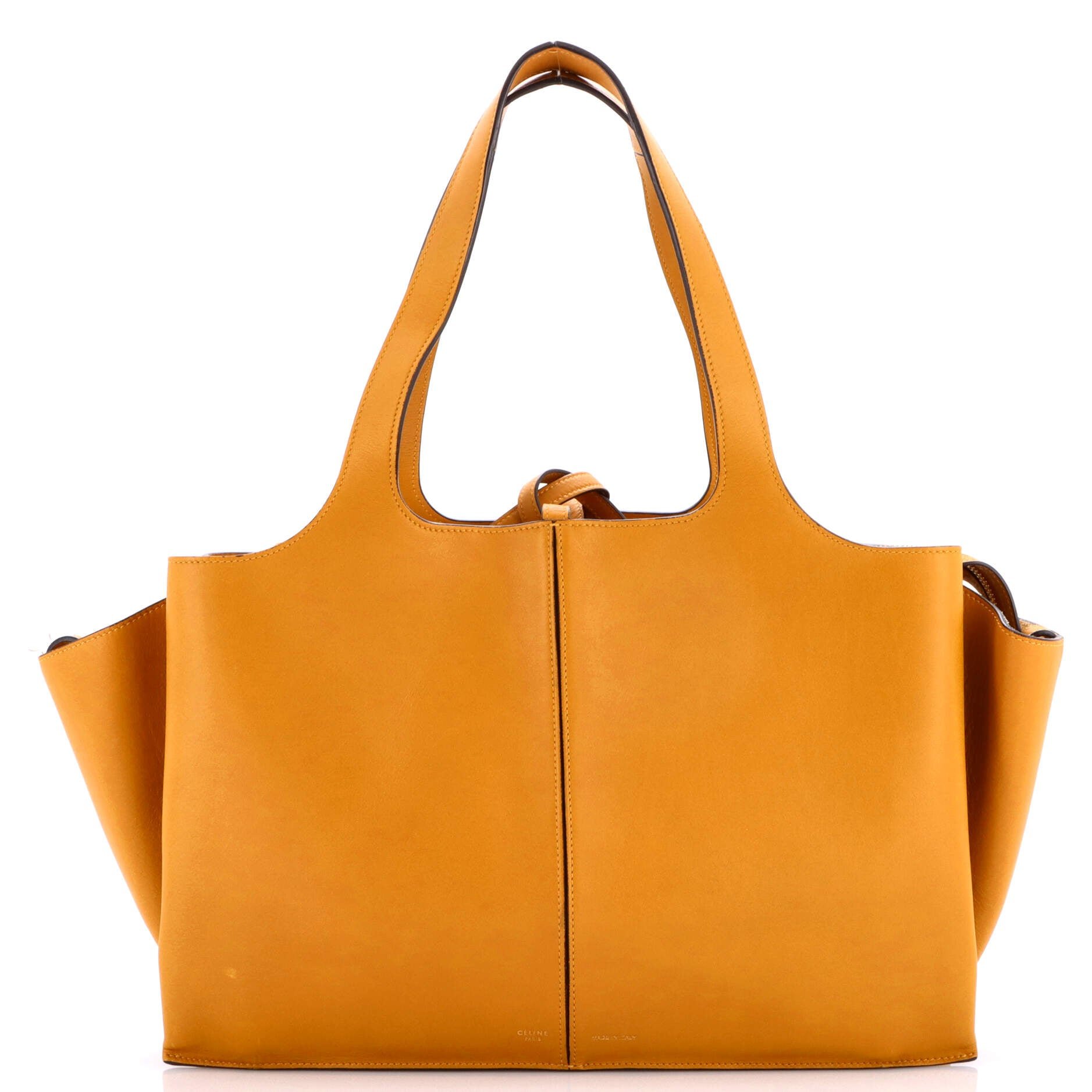 Tri-Fold Shoulder Bag Smooth Calfskin Medium