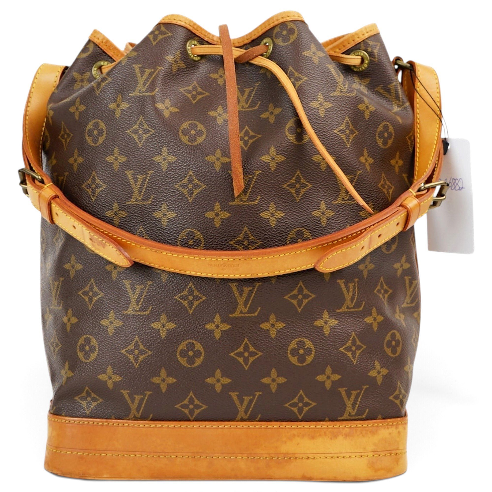 Noé leather handbag