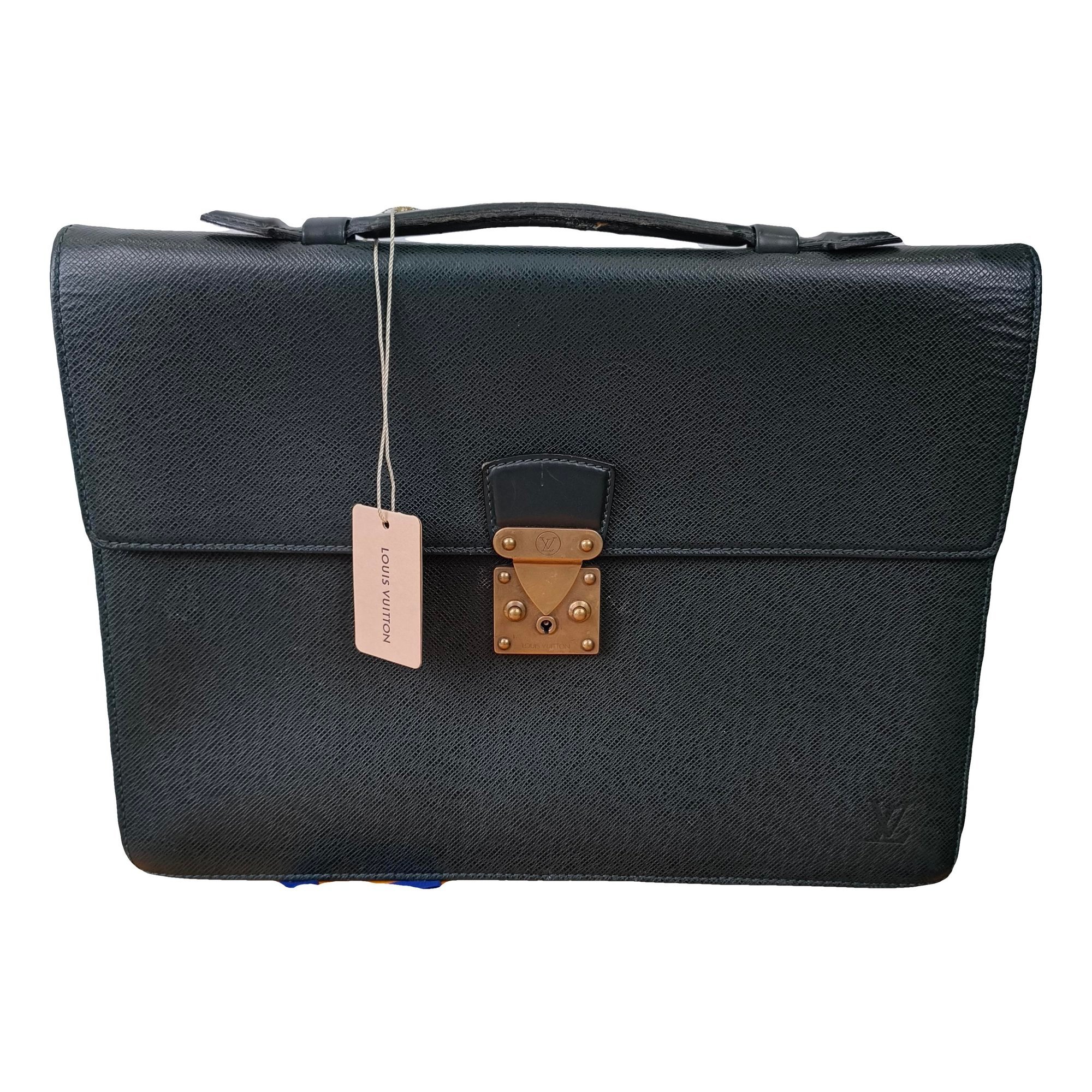 Sénateur leather clutch bag