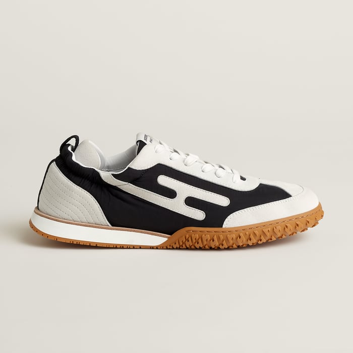 Jet Sneaker