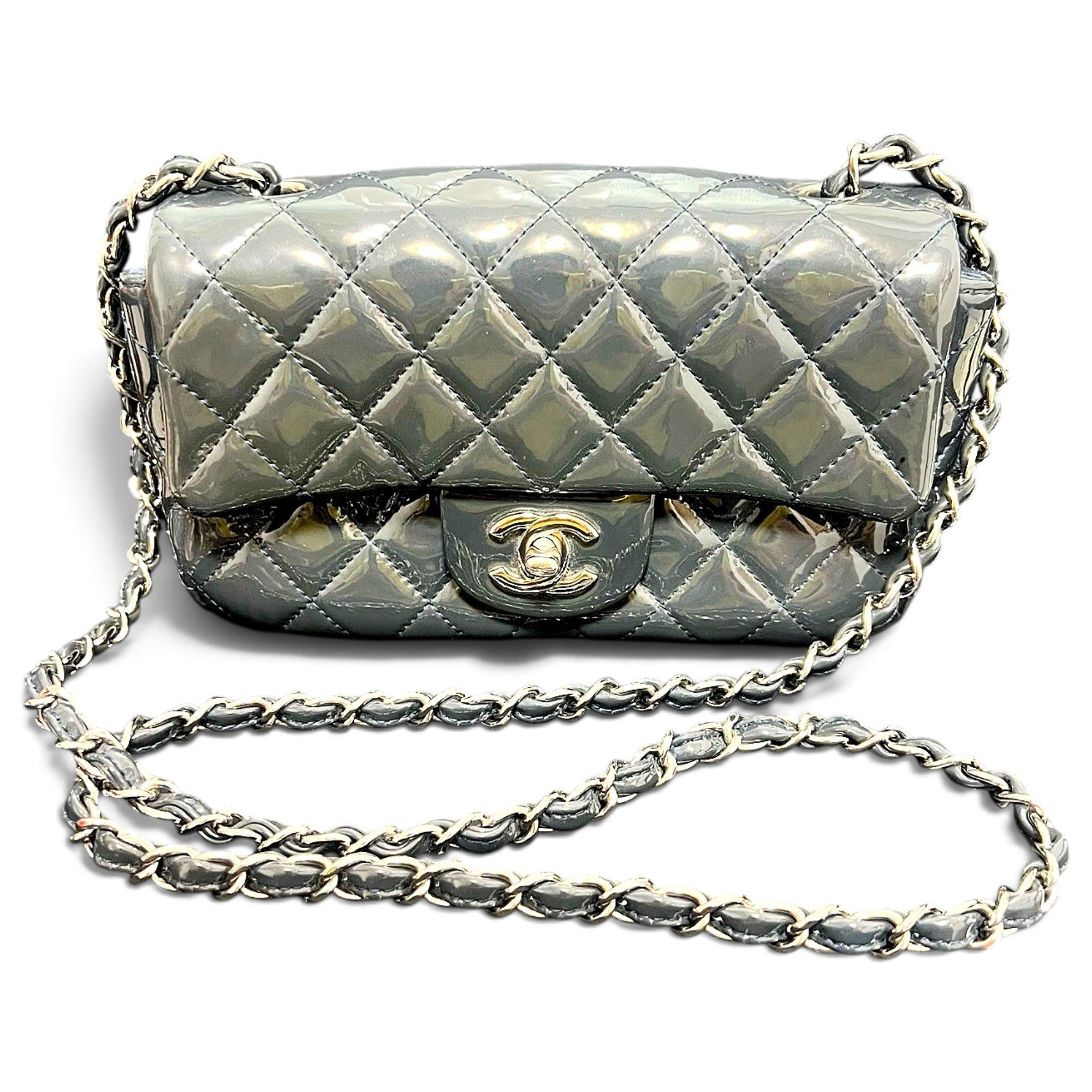 Timeless/Classique patent leather handbag