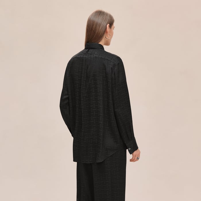 Noir “mosaique” 애스콧 칼라 셔츠