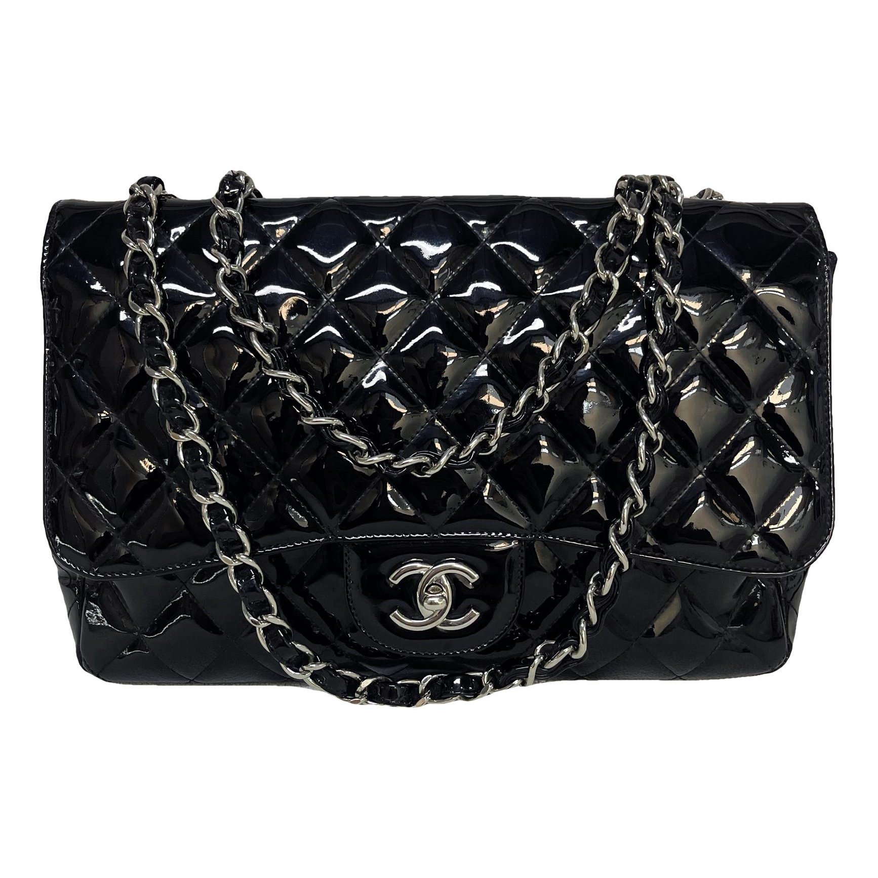 Timeless/Classique patent leather handbag