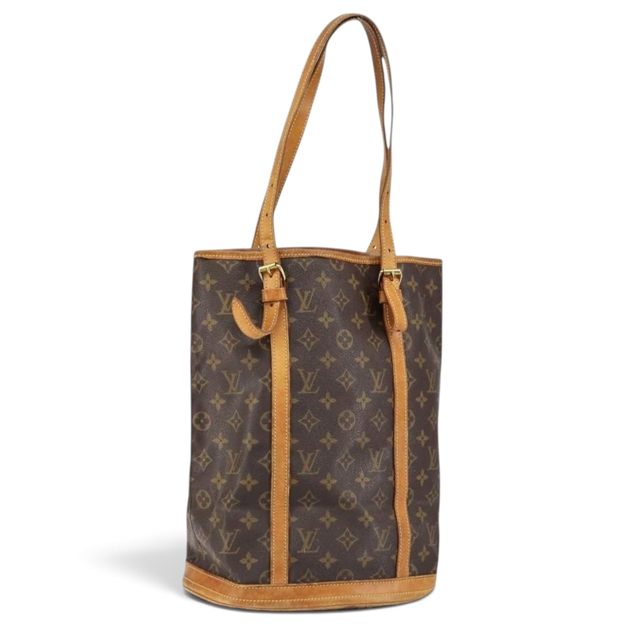 Bucket leather handbag