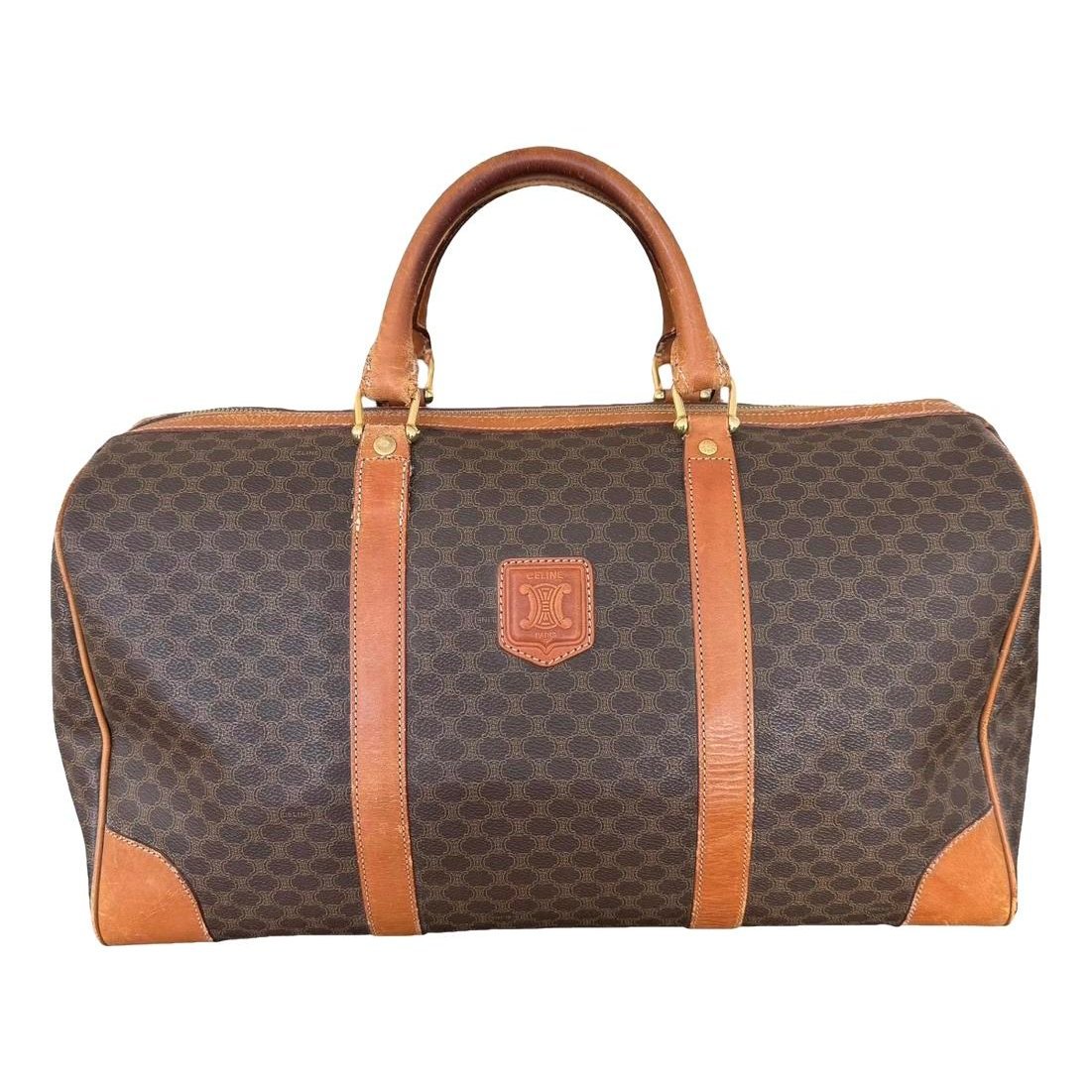 Clasp leather travel bag
