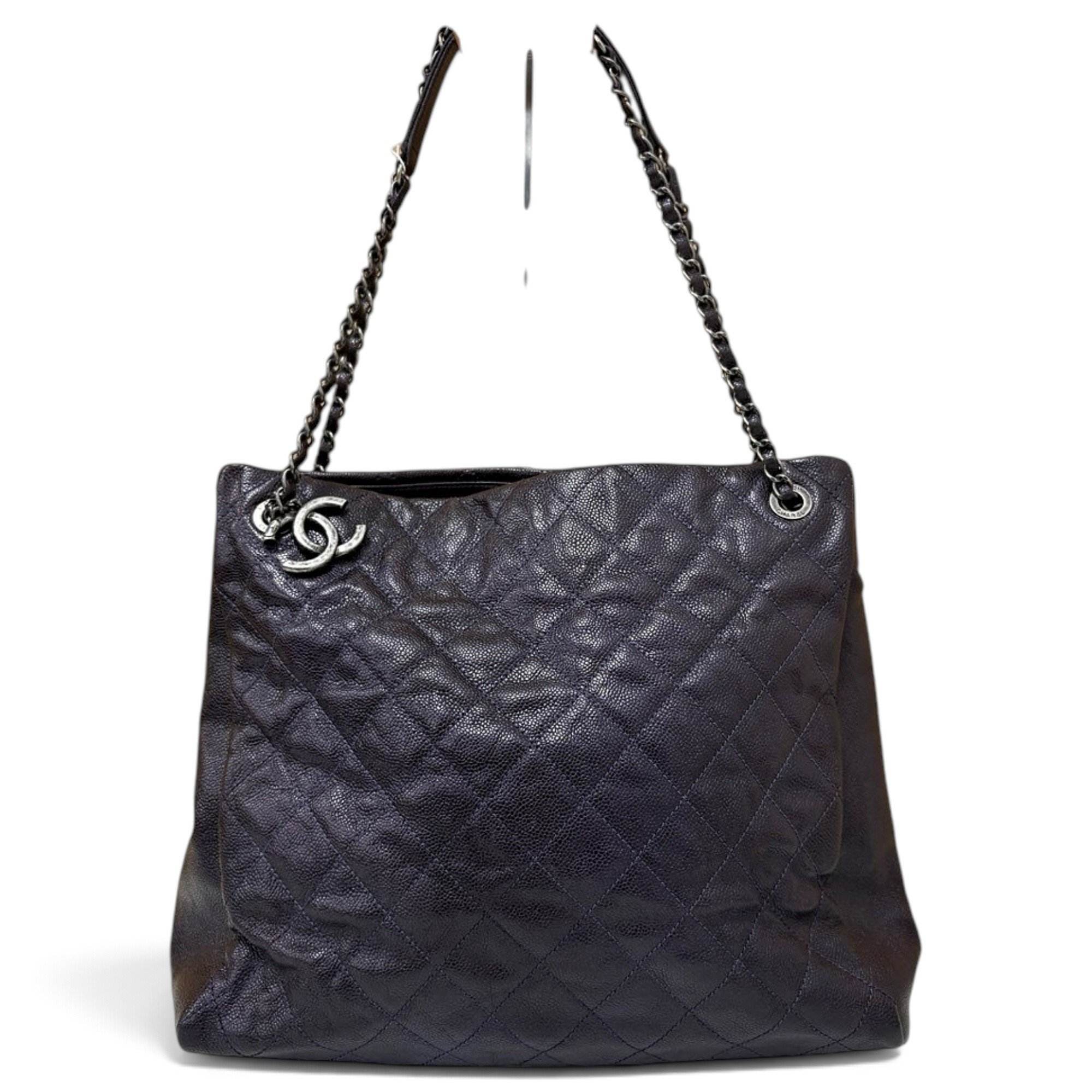 Classic CC Shopping leather handbag