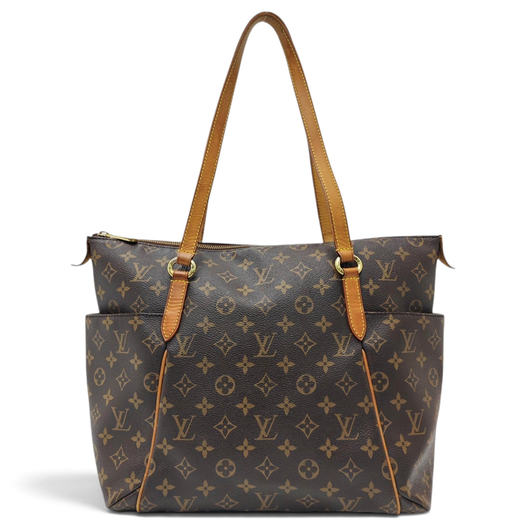 Totally leather handbag