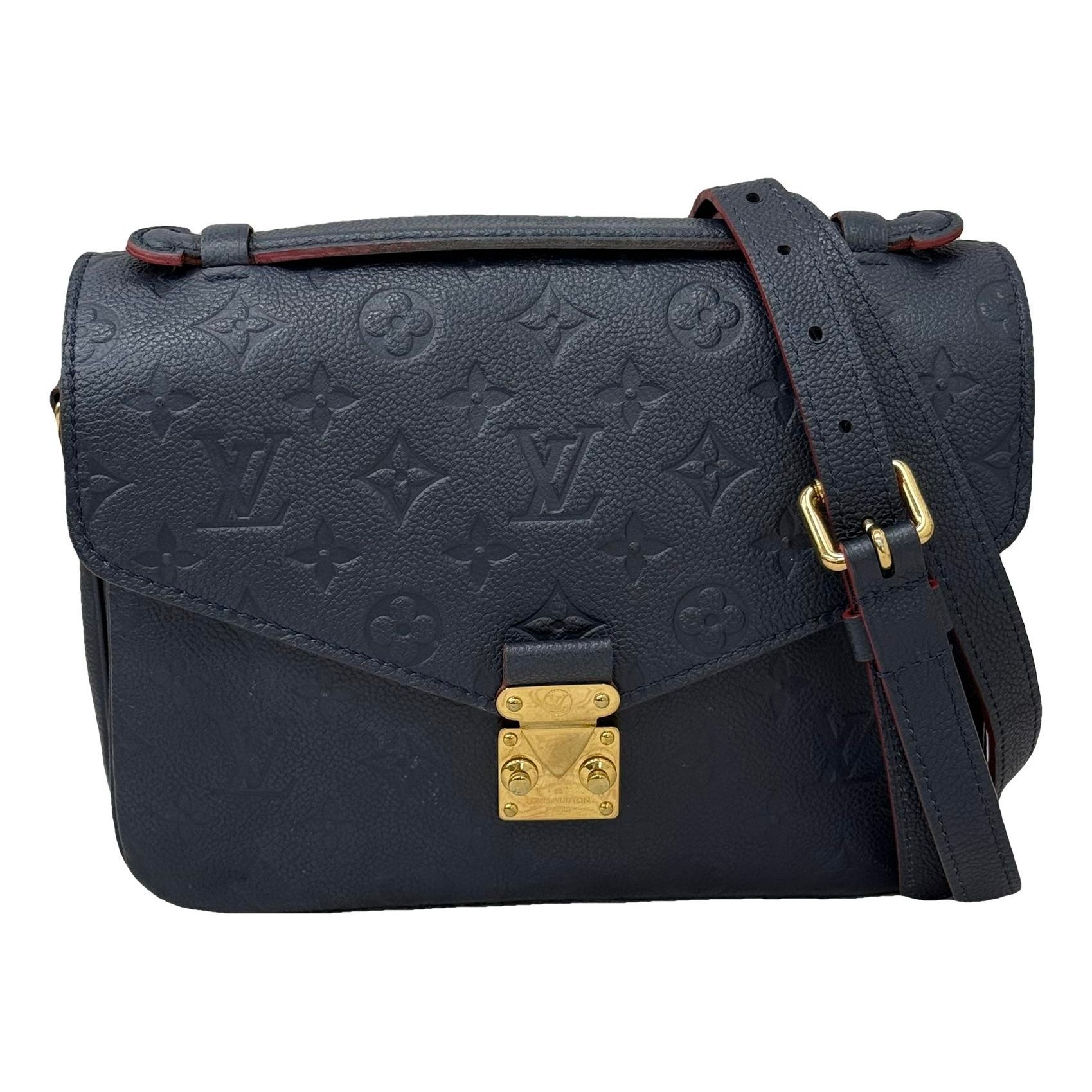 Metis leather handbag
