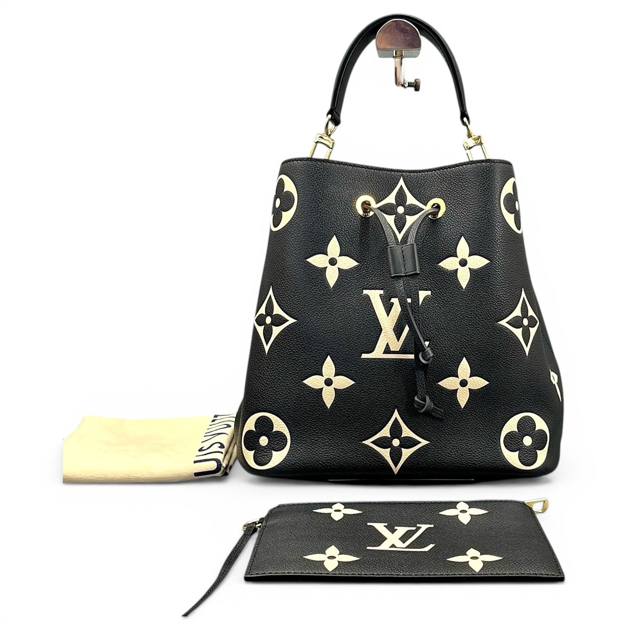 NéoNoé leather handbag