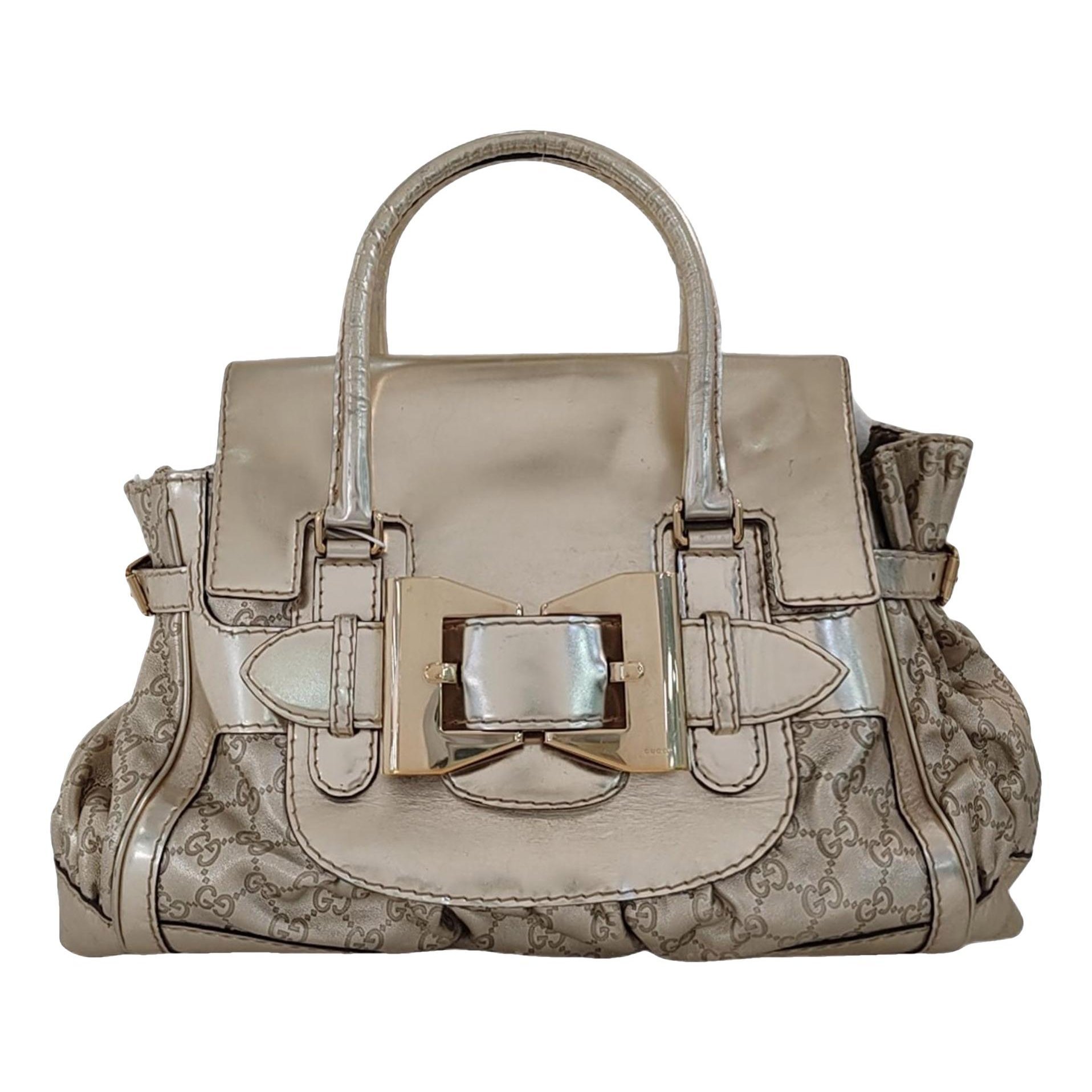 Queen Margaret leather handbag