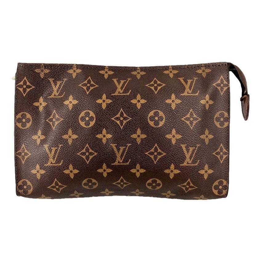 Poche toilette cloth vanity case