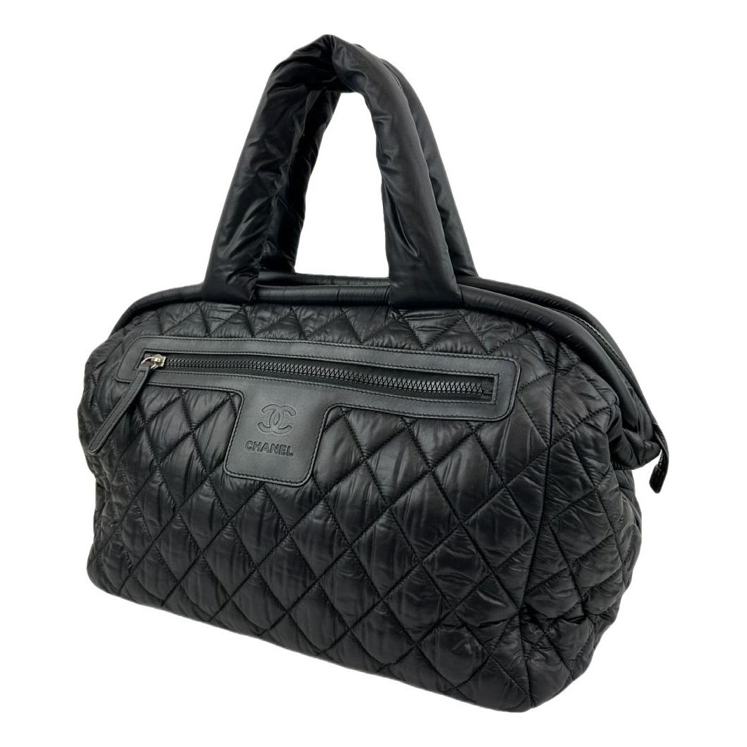 Cocoon leather handbag