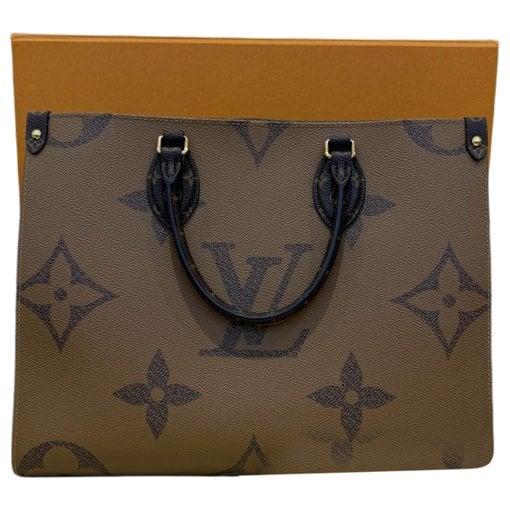 Onthego leather tote