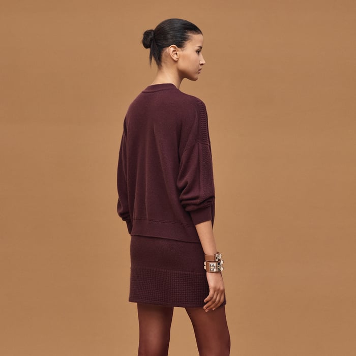Rouge Bordeaux Cashmere "l'Enseigne Du Sellier" Long-sleeve Sweater