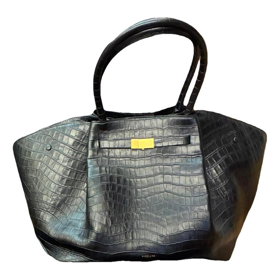 Leather tote