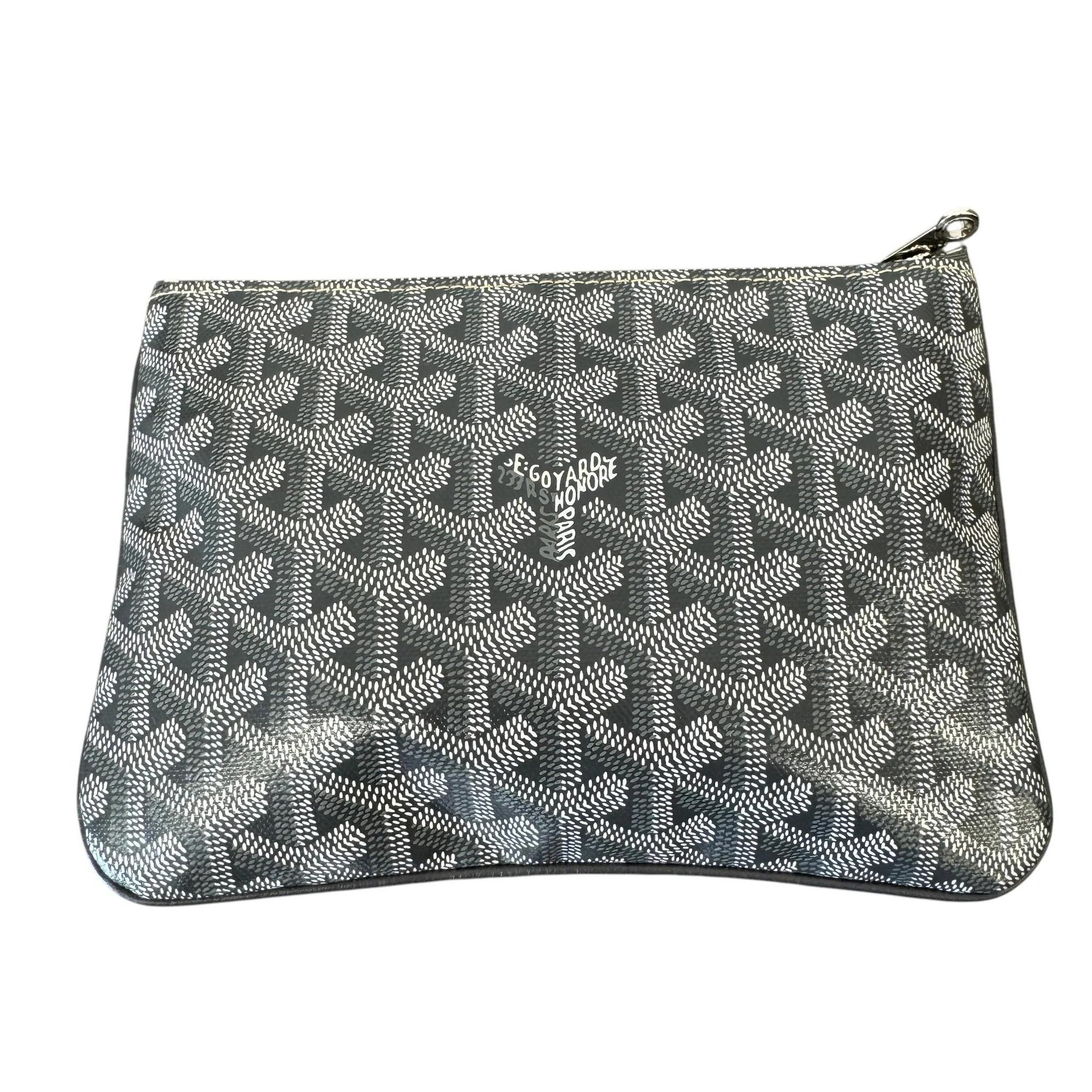 Leather vanity case