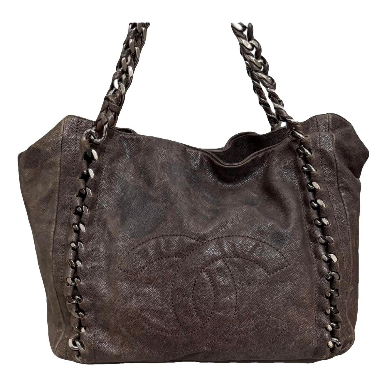 Leather handbag
