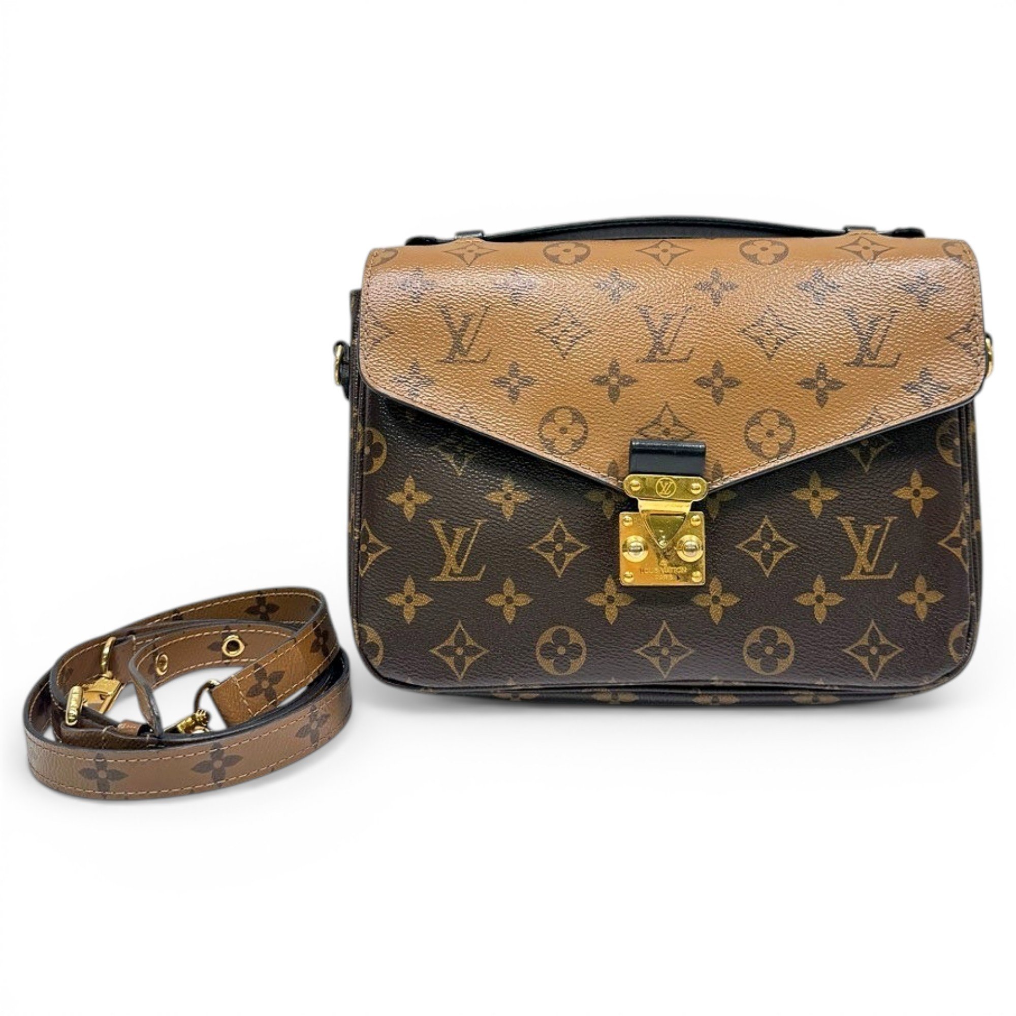 Metis leather handbag