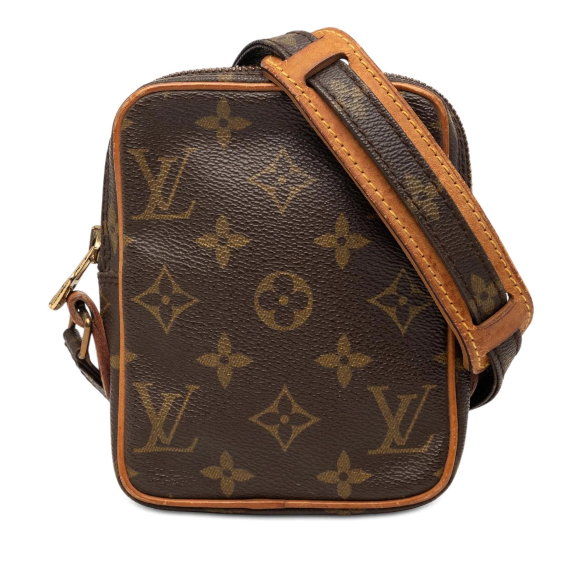 Danube leather crossbody bag