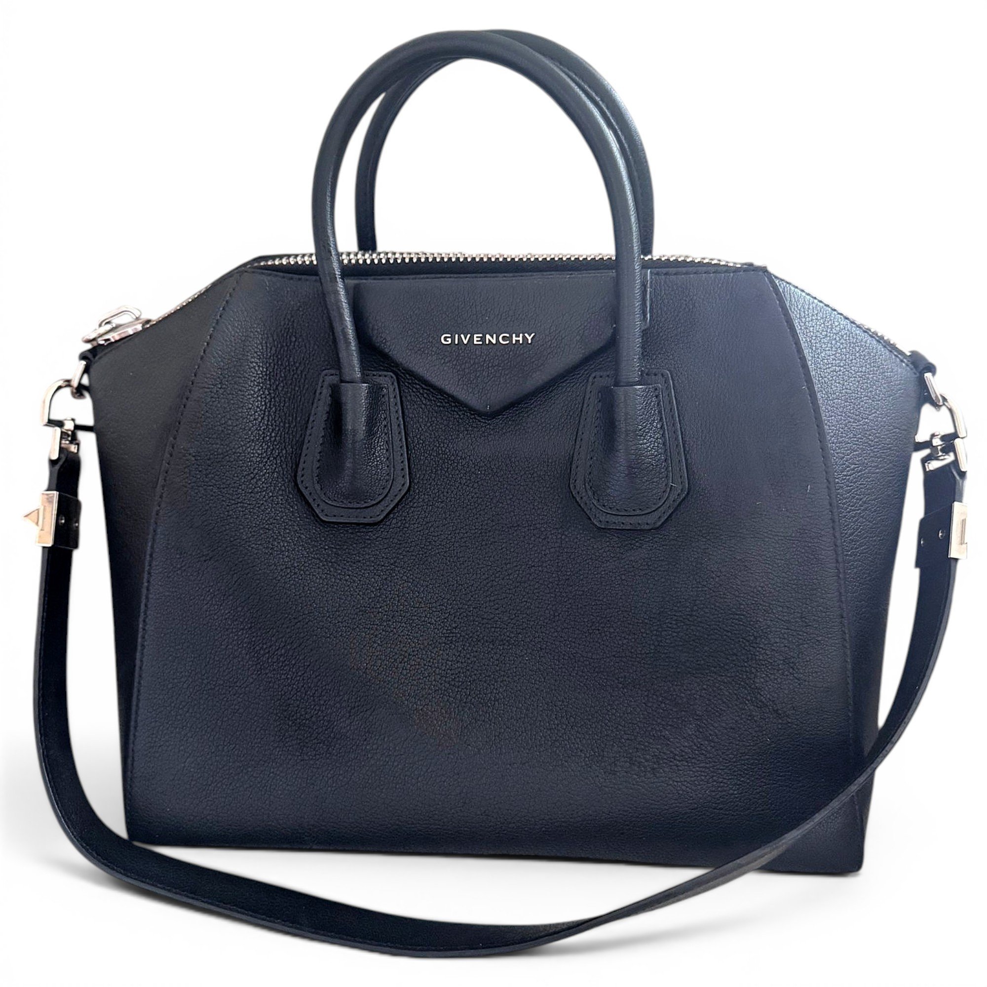 Antigona leather handbag