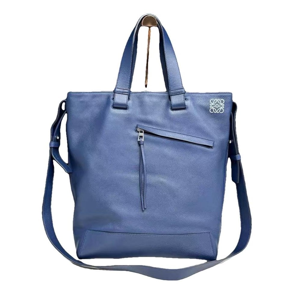 Leather tote