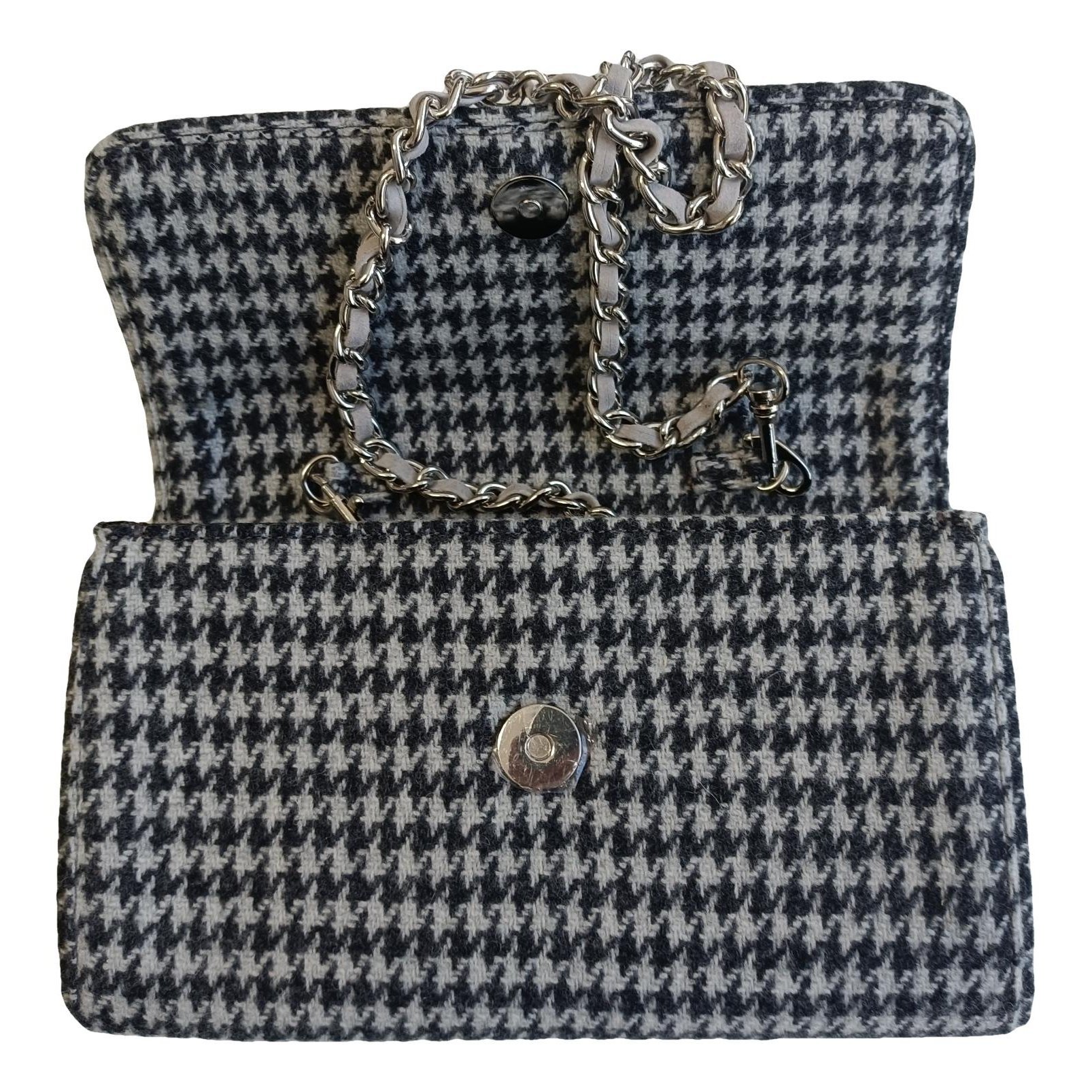 Clutch bag
