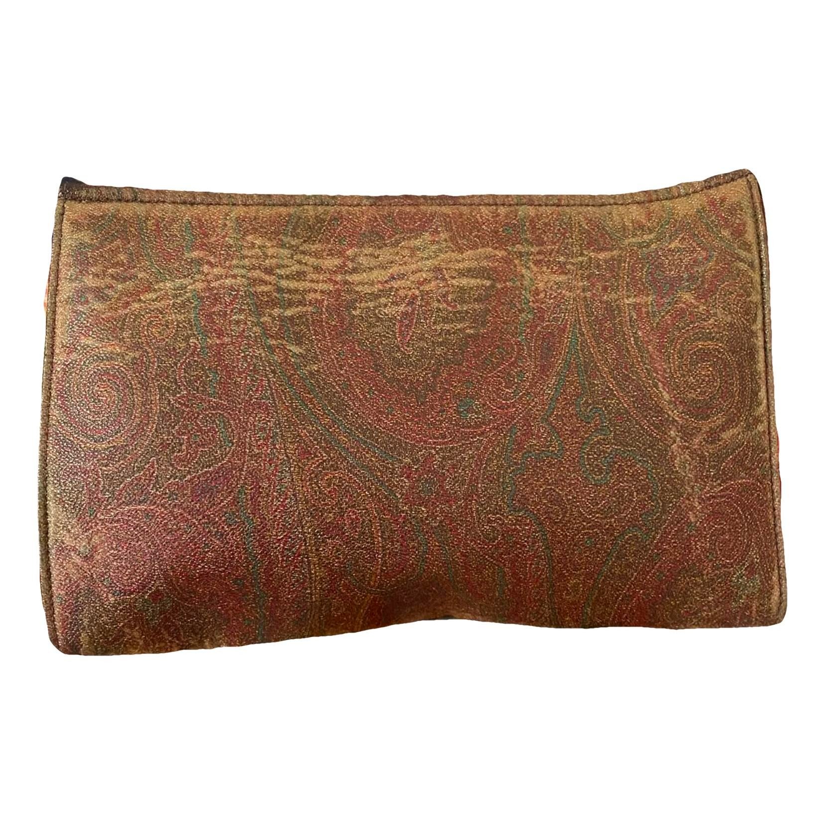 Leather clutch bag