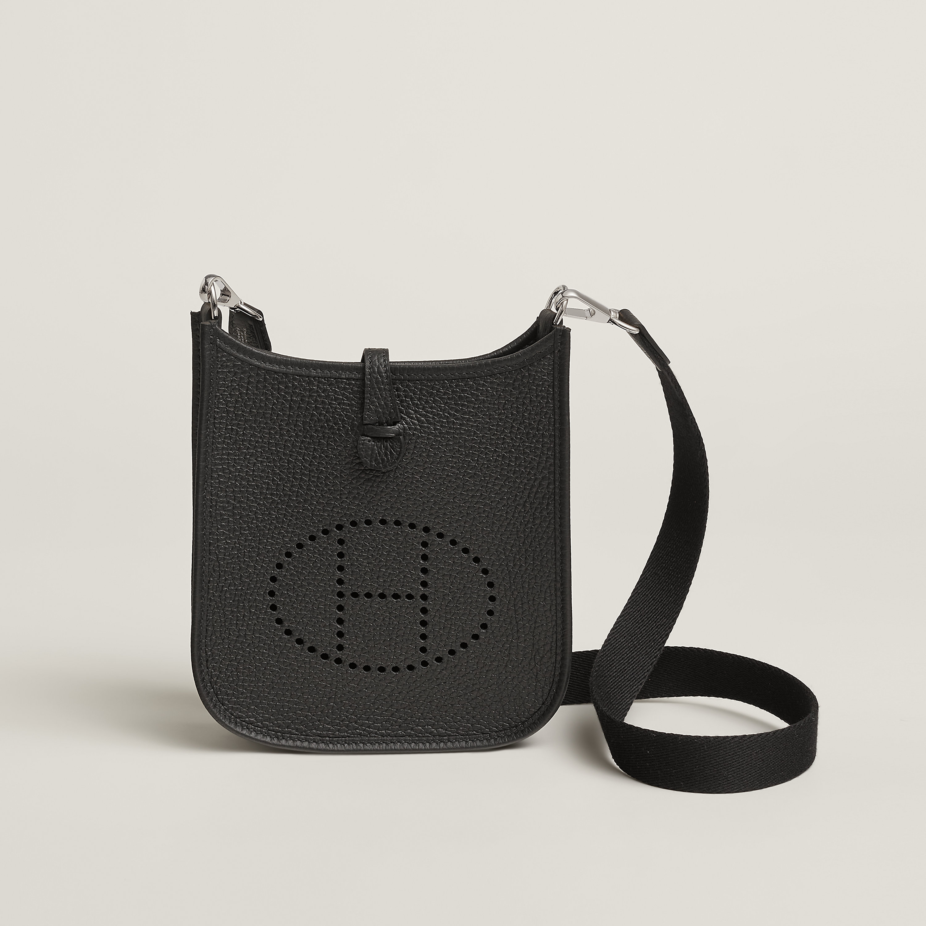 Evelyne 16 Amazone bag in Dark Bronze