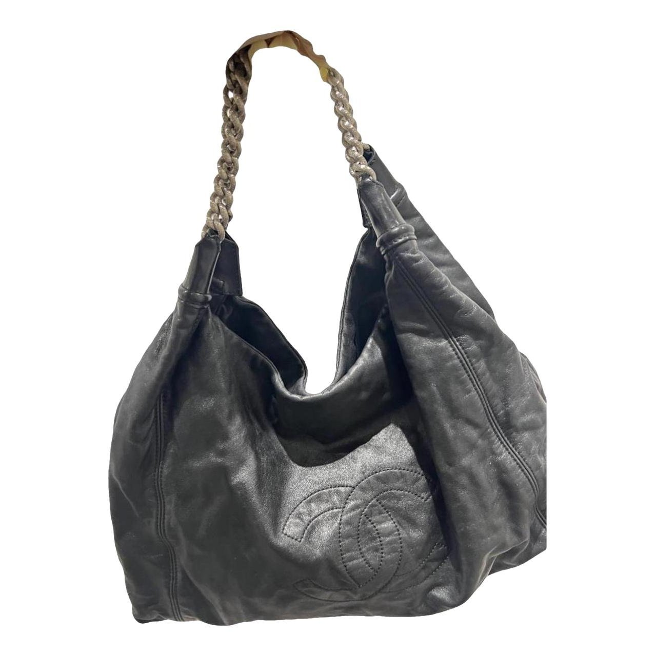 Classic CC Shopping leather handbag