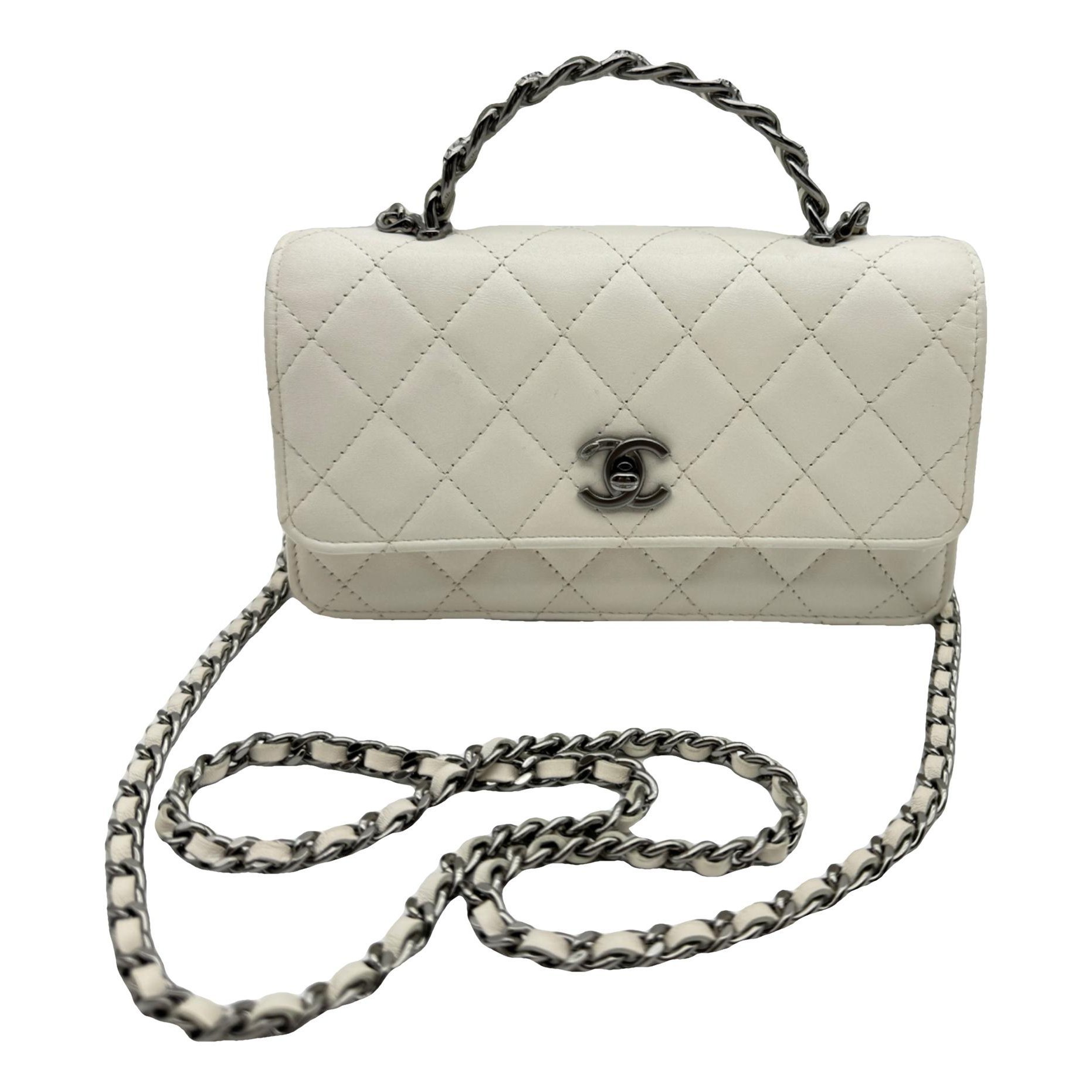 Wallet On Chain leather crossbody bag