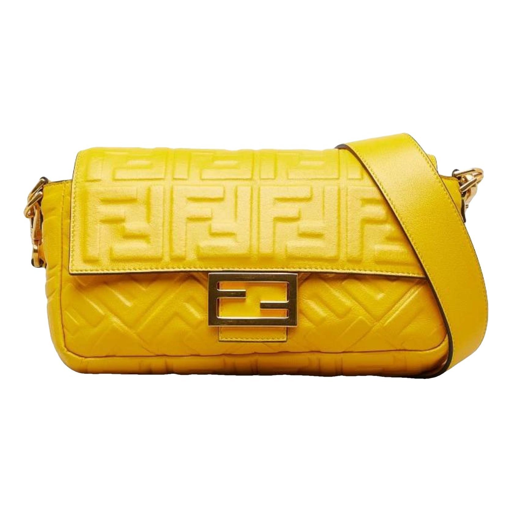 Baguette leather handbag