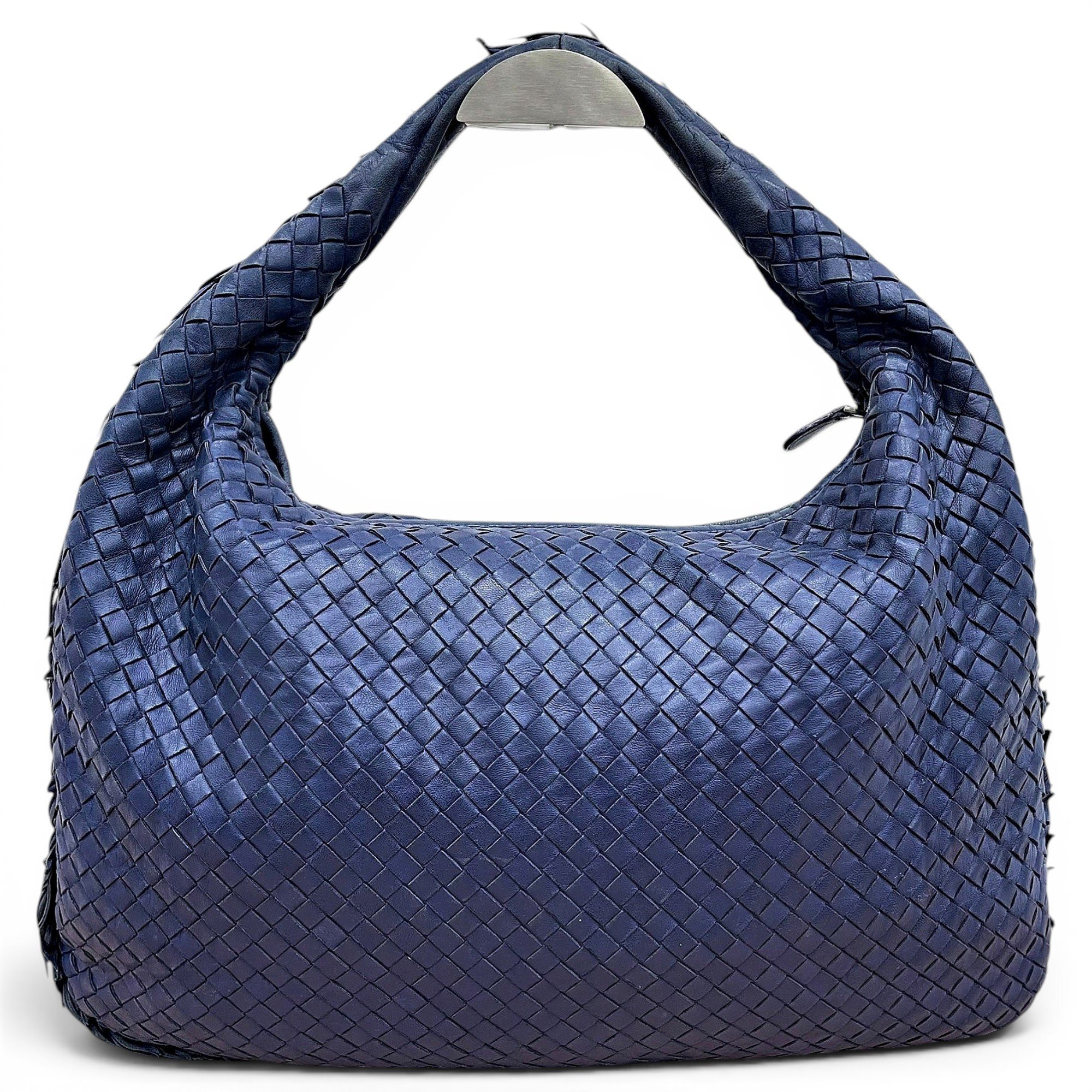 Veneta leather handbag