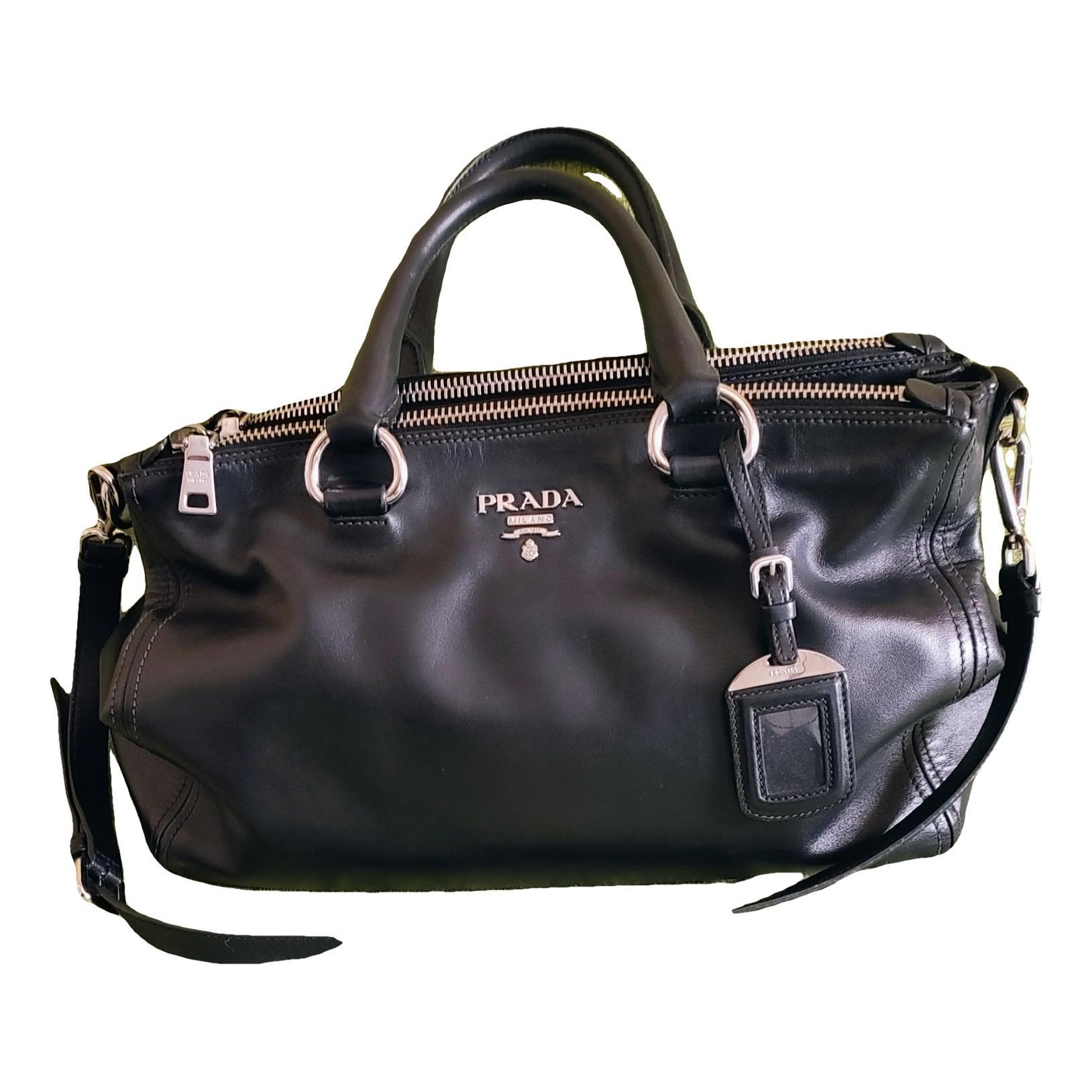 Leather handbag