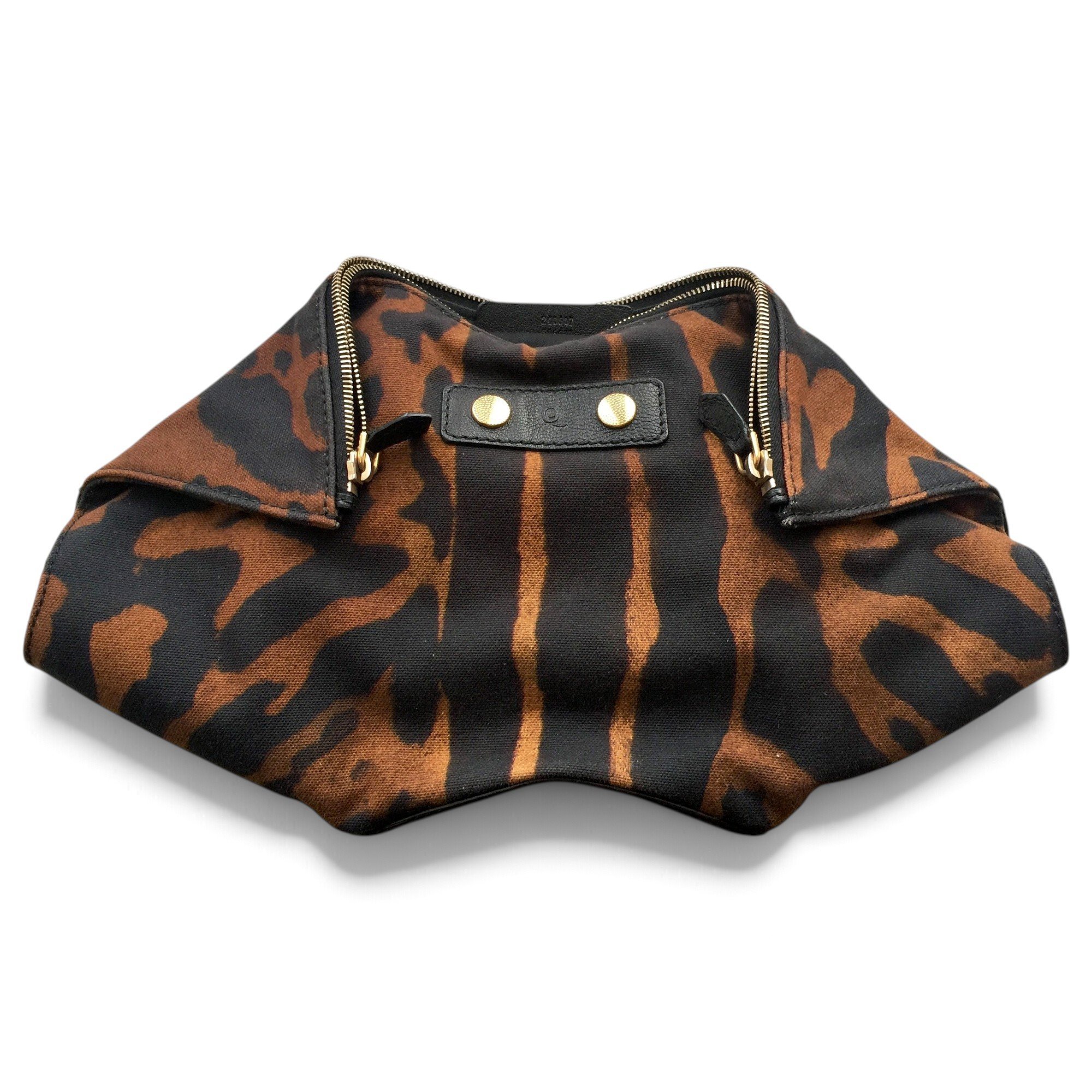 Alexander McQueen Manta cloth clutch bag
