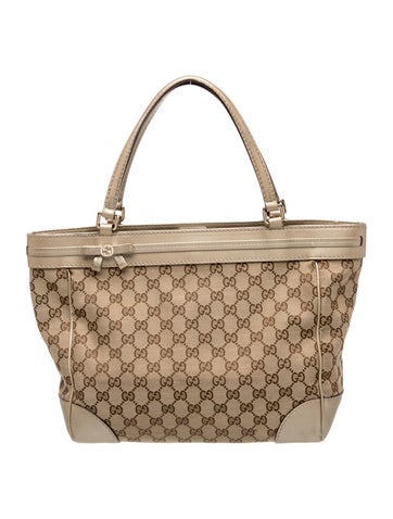 GG Canvas Mayfair