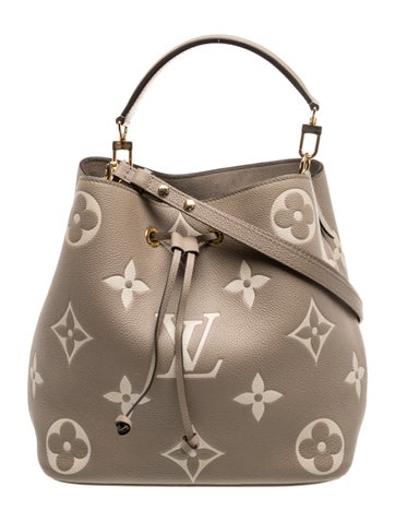 Louis Vuitton Monogram Giant Néonoé MM