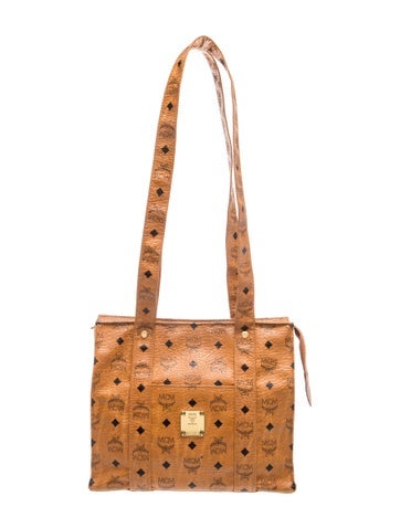 Signature Shoulder Bag