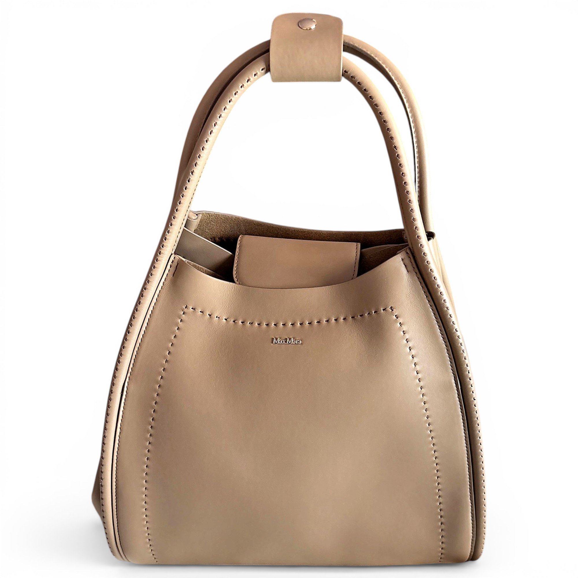 Marine leather bag