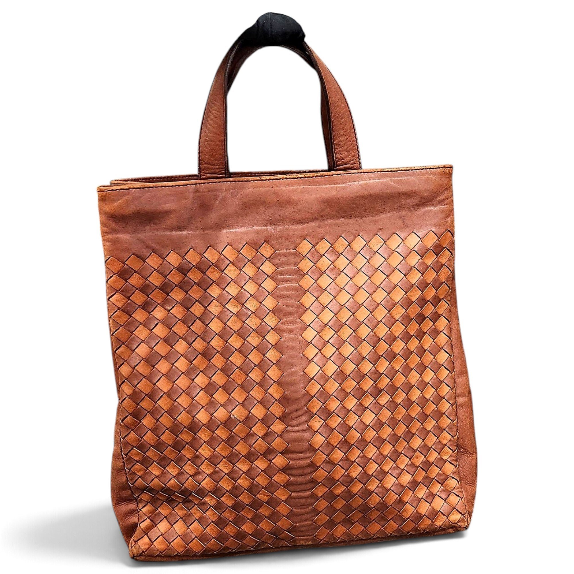 Leather tote
